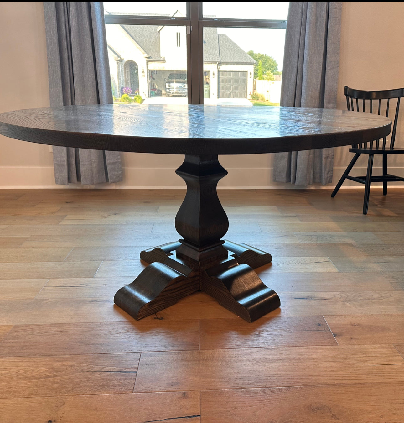 Round Dining Table