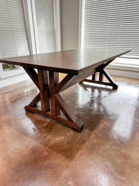 Joanne Farm Table